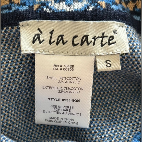 À La Carte Sweater With a Paisley Pattern - Picture 5 of 6